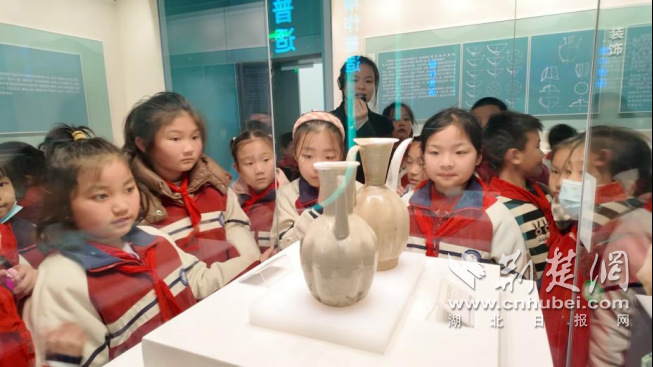 ��УЭͬ������ѧ ��ɽСѧ��ѧ��������ʽ��������