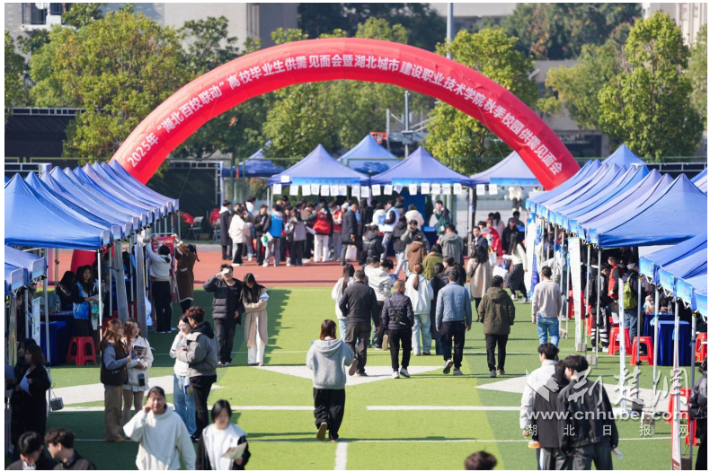 ������Ժ����ҵ���껪����Ļ��1.5�����λ��ְ��������